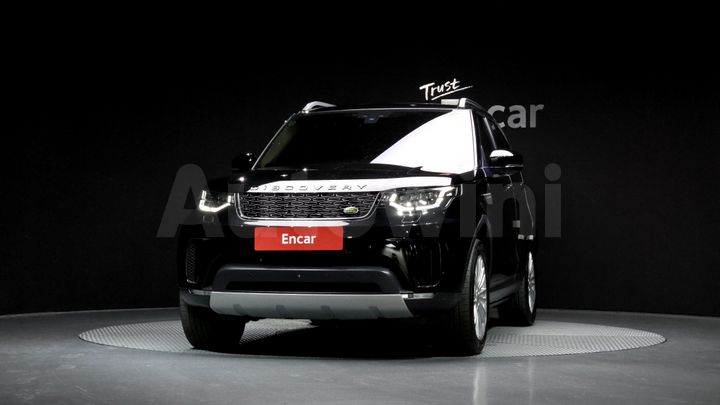 Land Rover Discovery 2018 — 3