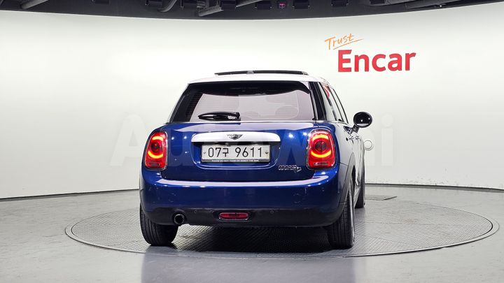 Mini Cooper 2015 — 4