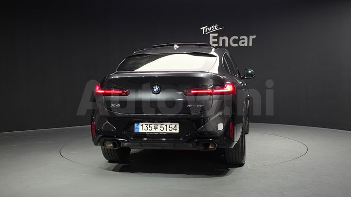 BMW X4 2023 — 4