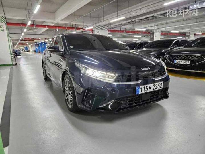 Kia K3 2022 — 2