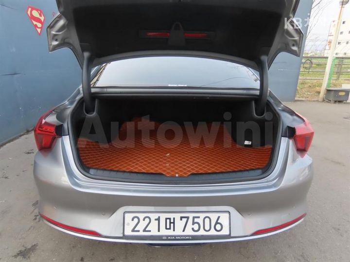 Kia K8 2022 — 5
