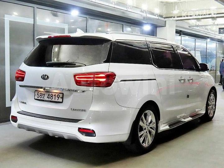 Kia Carnival 2019 — 4