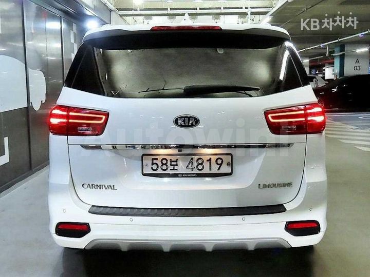 Kia Carnival 2019 — 5
