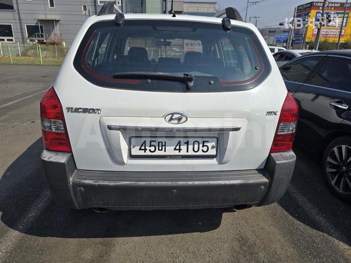 Hyundai Tucson 2009 — 3