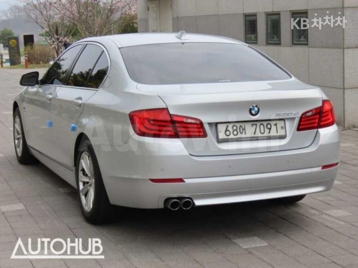 BMW 5 Series 2012 — 4