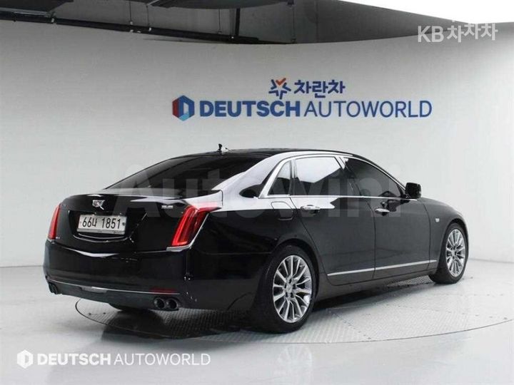 Cadillac CT6 2018 — 3