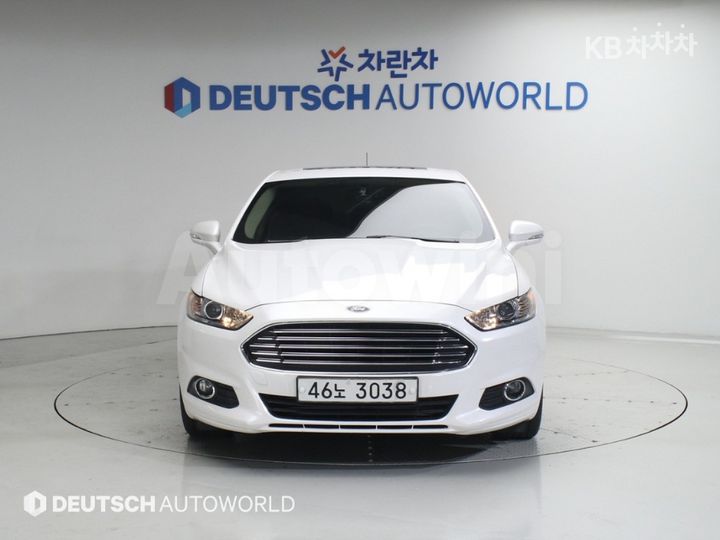 Ford Fusion 2014 — 3