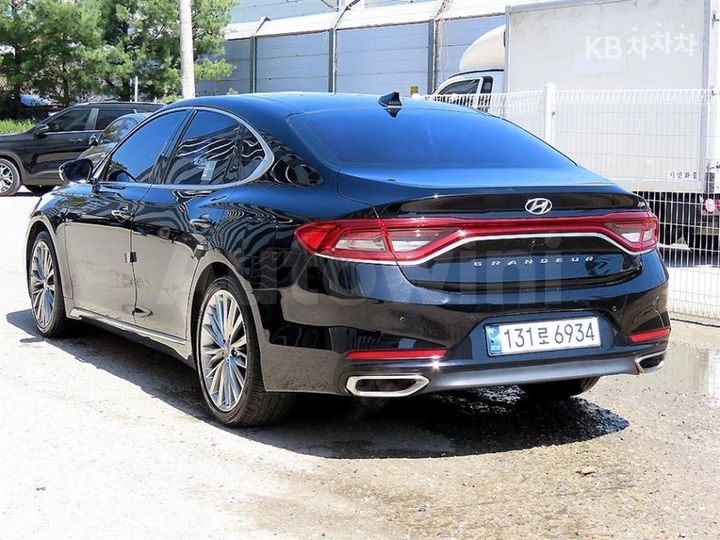 Hyundai Grandeur 2019 — 3