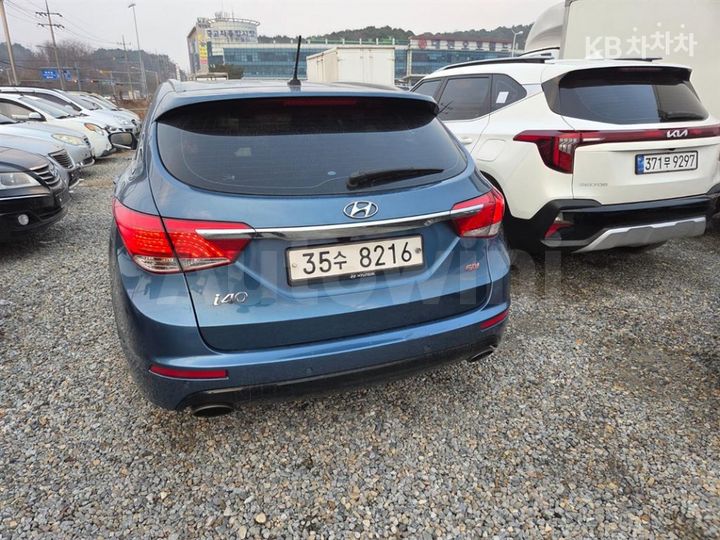 Hyundai i40 2012 — 4