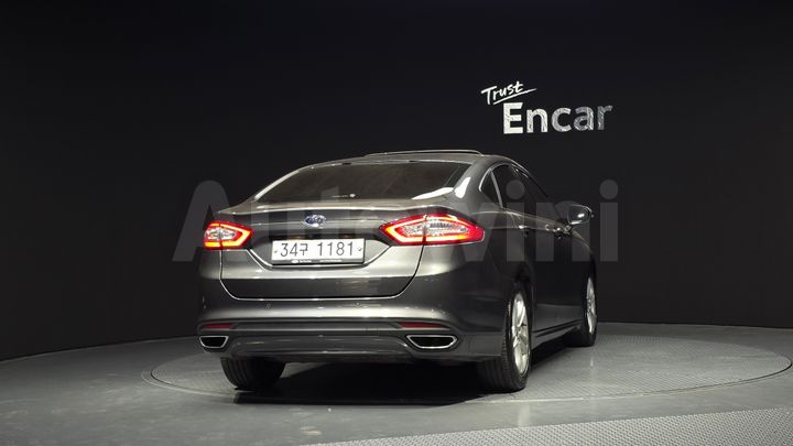 Ford Mondeo 2015 — 4