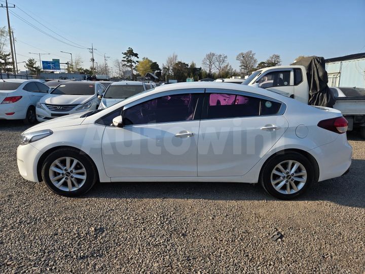 Kia K3 2016 — 3