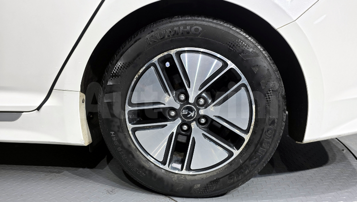 Kia K5 2013 — 5