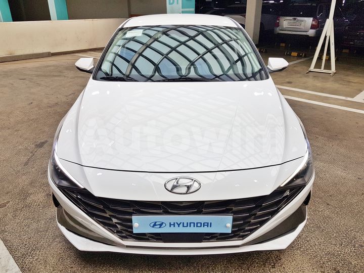 Hyundai Avante 2021 — 3