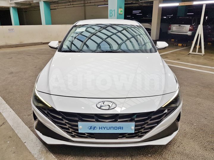 Hyundai Avante 2021 — 3
