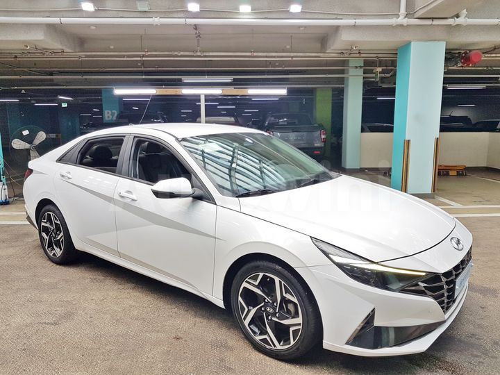 Hyundai Avante 2021 — 4
