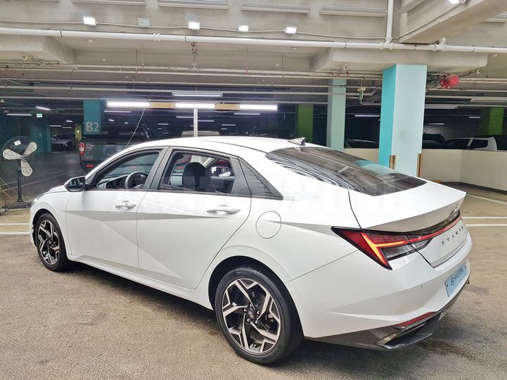 Hyundai Avante 2021 — 5