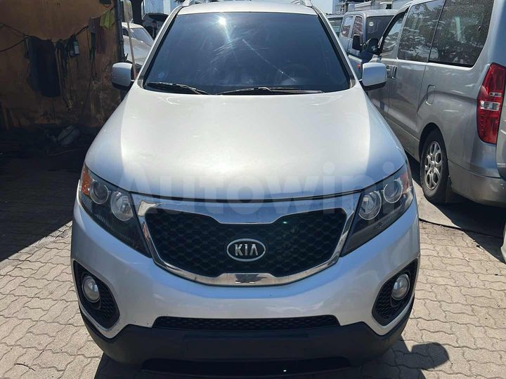 Kia Sorento 2010 — 2