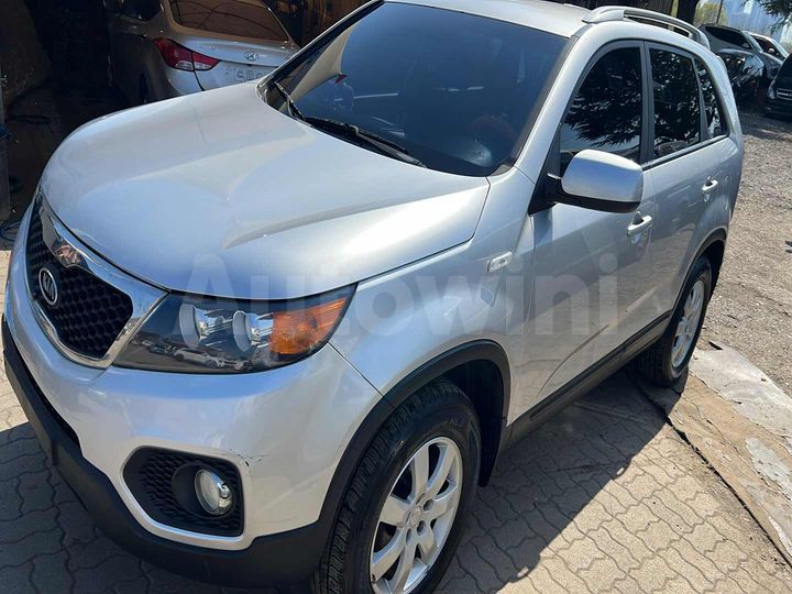 Kia Sorento 2010 — 3