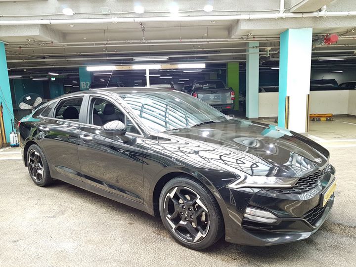 Kia K5 2021 — 4