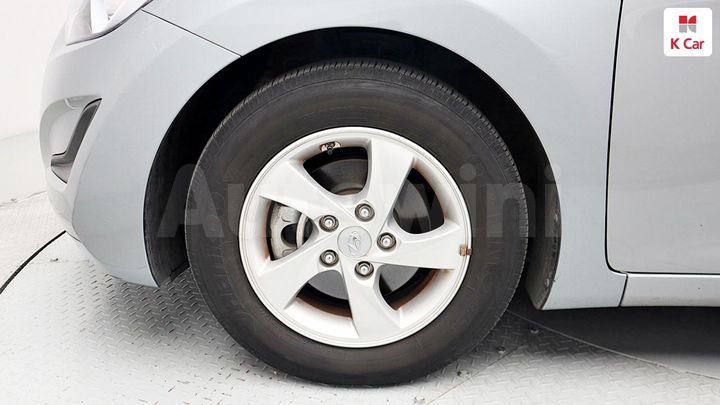 Hyundai Avante 2016 — 5