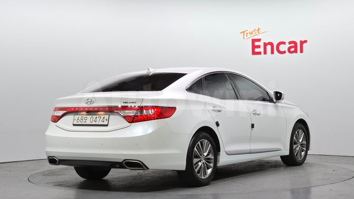 Hyundai Grandeur 2017 — 2