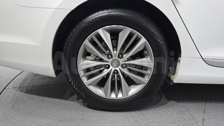 Hyundai Grandeur 2017 — 5