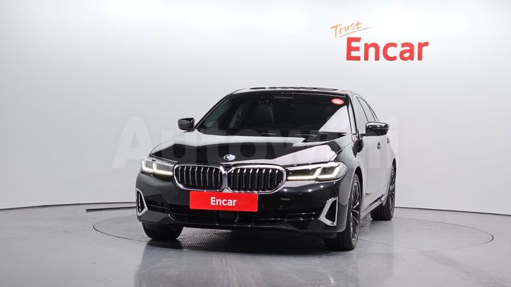 BMW 5 Series 2022 — 3