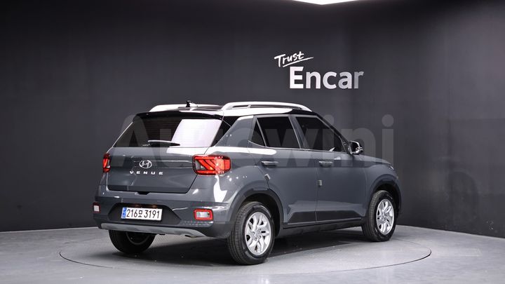Hyundai Venue 2024 — 2