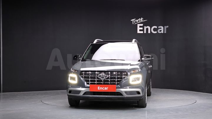 Hyundai Venue 2024 — 3