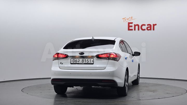 Kia K3 2018 — 4