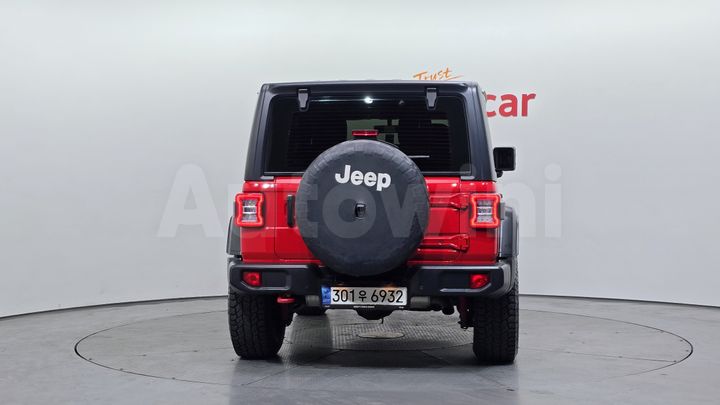Jeep Wrangler 2021 — 4