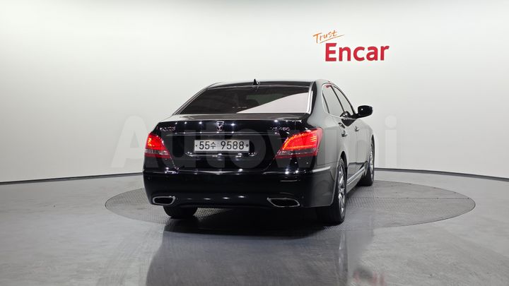 Hyundai Equus 2012 — 4
