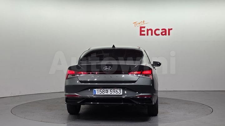 Hyundai Avante 2021 — 4