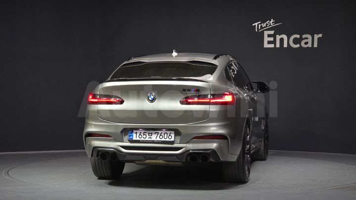BMW X4M