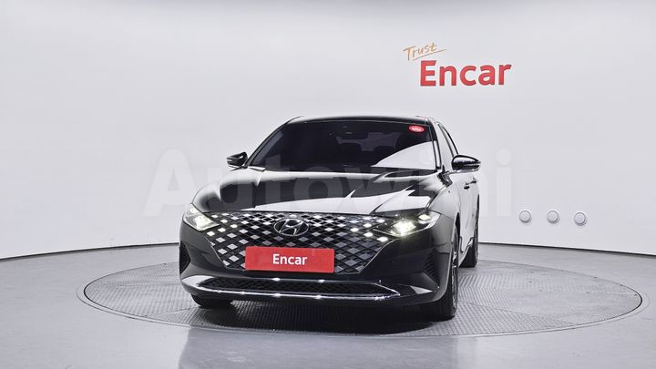 Hyundai Grandeur 2021 — 3