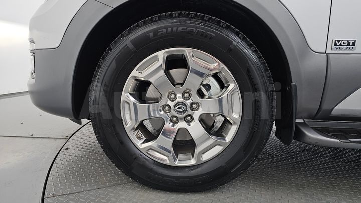 Kia Mohave 2017 — 5