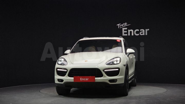 Porsche Cayenne 2011 — 3