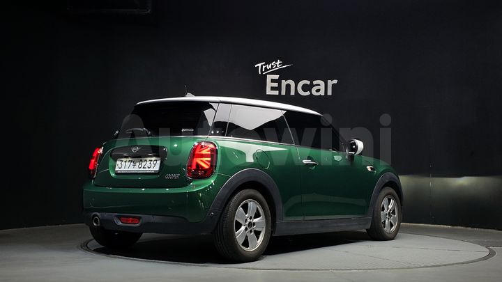 Mini Cooper 2020 — 2