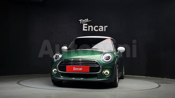 Mini Cooper 2020 — 3