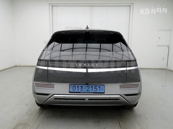 Hyundai Ioniq5 2022 — 3
