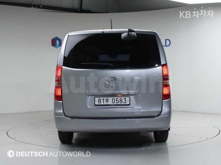 Hyundai Starex 2018 — 4