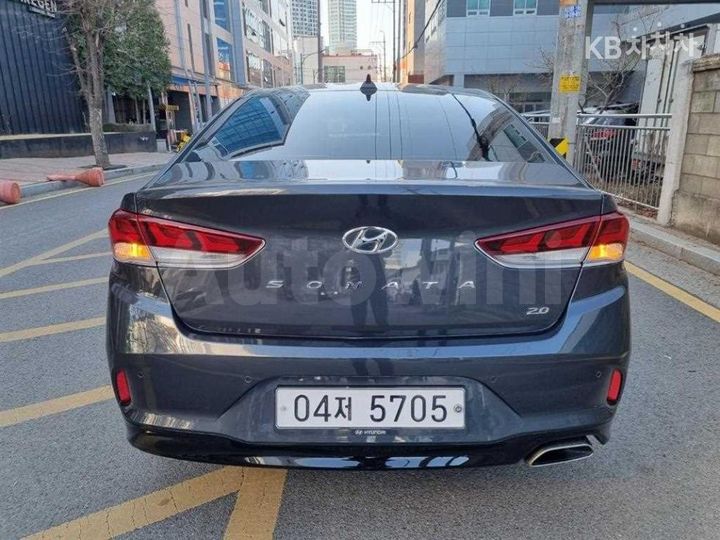 Hyundai Sonata 2018 — 5