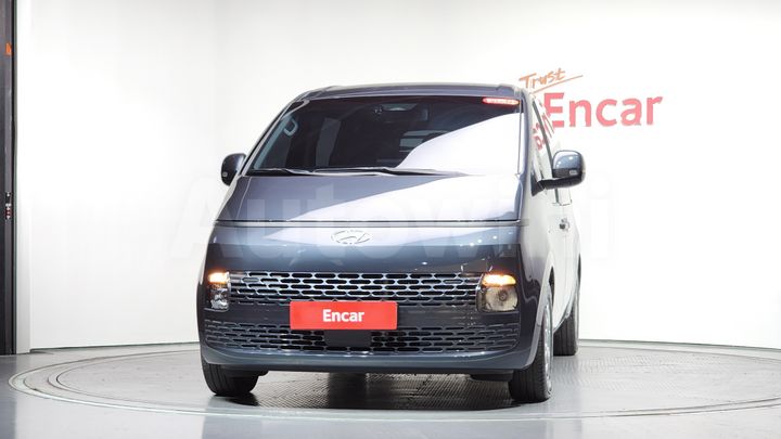 Hyundai Staria 2022 — 2