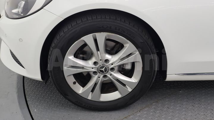 Mercedes-Benz C Class 2018 — 5