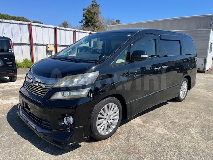 Toyota Vellfire 2012 — 3