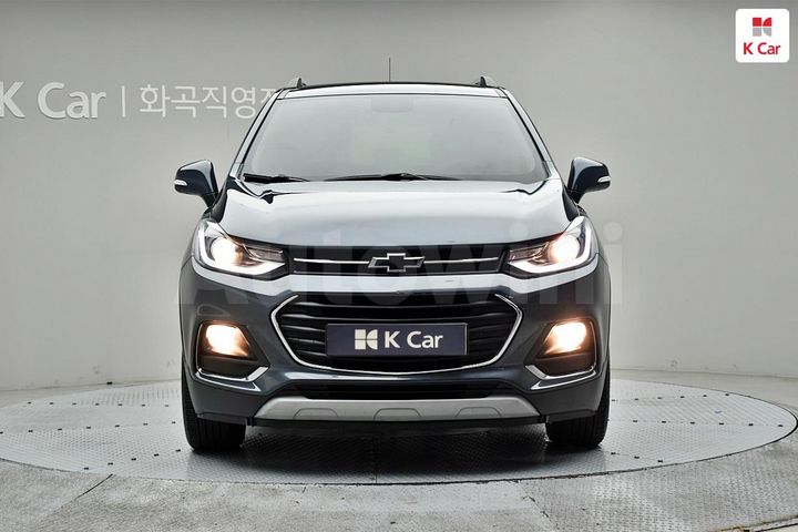 Chevrolet Trax 2020 — 2