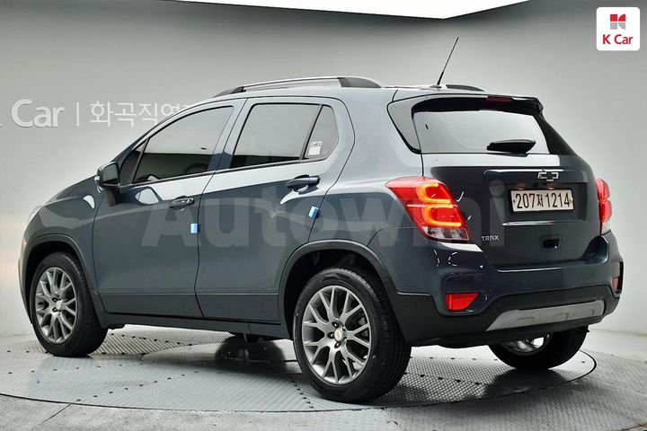 Chevrolet Trax 2020 — 4