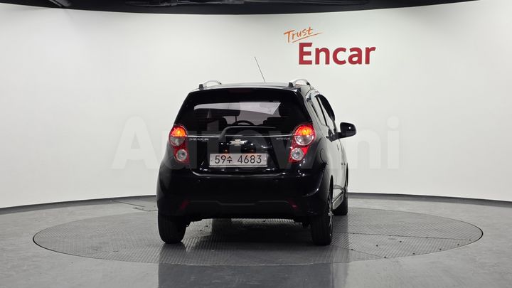 Chevrolet Spark 2015 — 4
