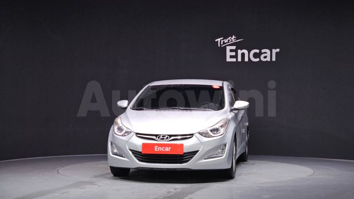 Hyundai Avante 2014 — 3