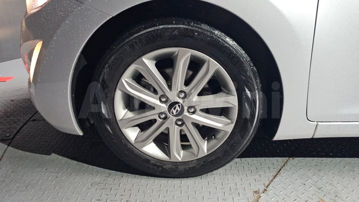 Hyundai Avante 2014 — 5